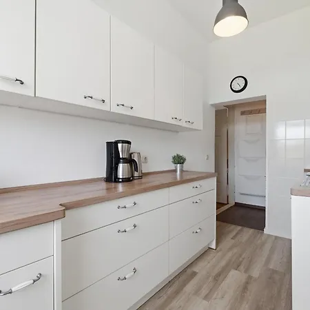 Zur See, Whg Fregatte Apartment